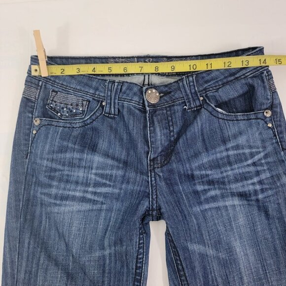 H&G Women’s Low Rise Boot Cut Distress Jeweled Trim Jeans Pants – Size 9 - Picture 7 of 16